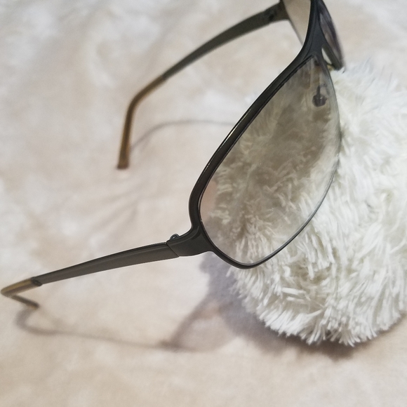 Mossimo Sunglasses - Picture 3 of 8